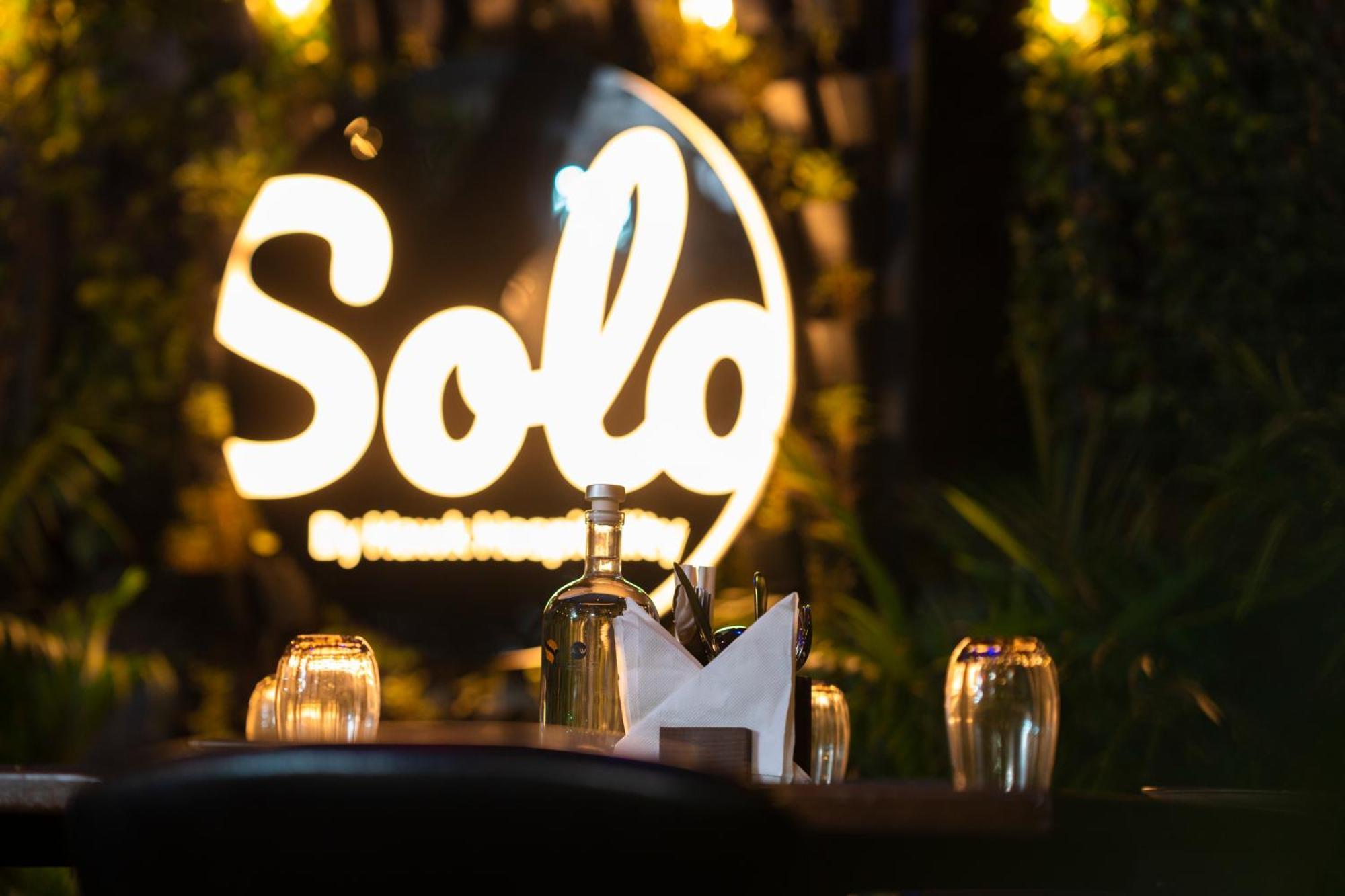 Solo Inn By Hawk Hospitality Kochi Exterior foto